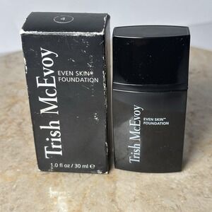 Trish McEvoy Even Skin Foundation Shade 4 1.0 fl oz Rare Discontinued Box Wear‎